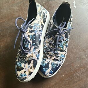 Tommy Bahama Sneakers Navy Floral Women’s Size 10 Leather Lace Up Cove Is…